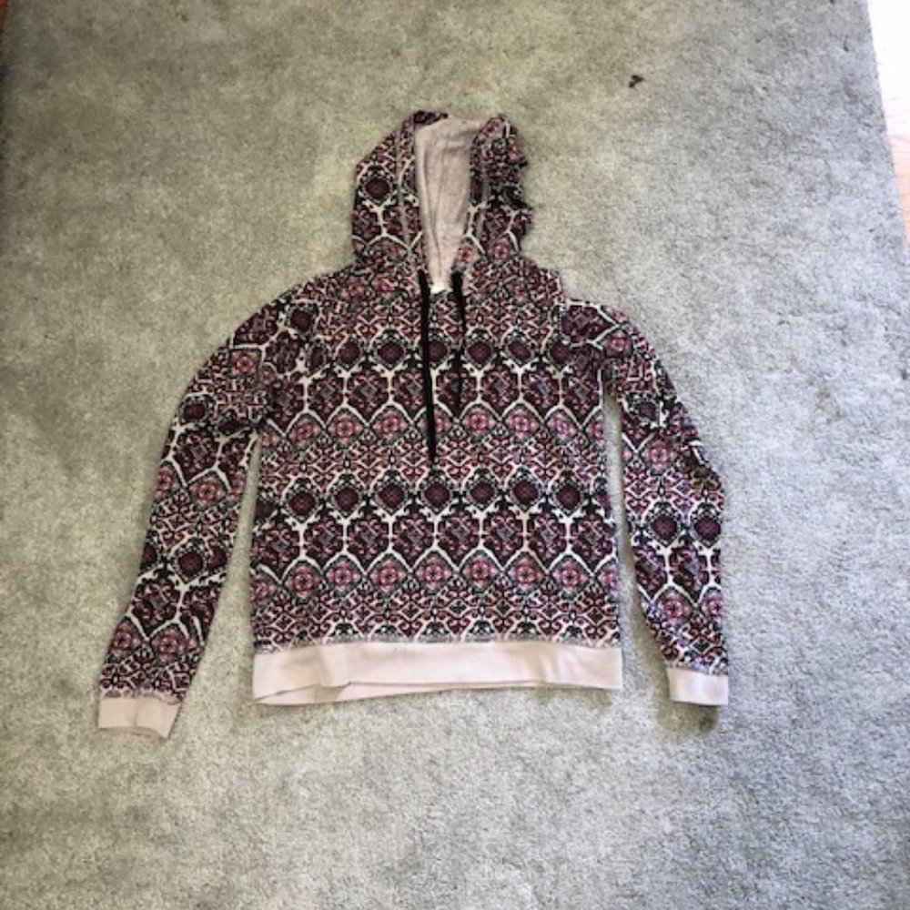 cropped hoodie